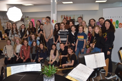 Visite surprise et don de 28 500 $ en instruments de musique à l'école Saint-Pierre